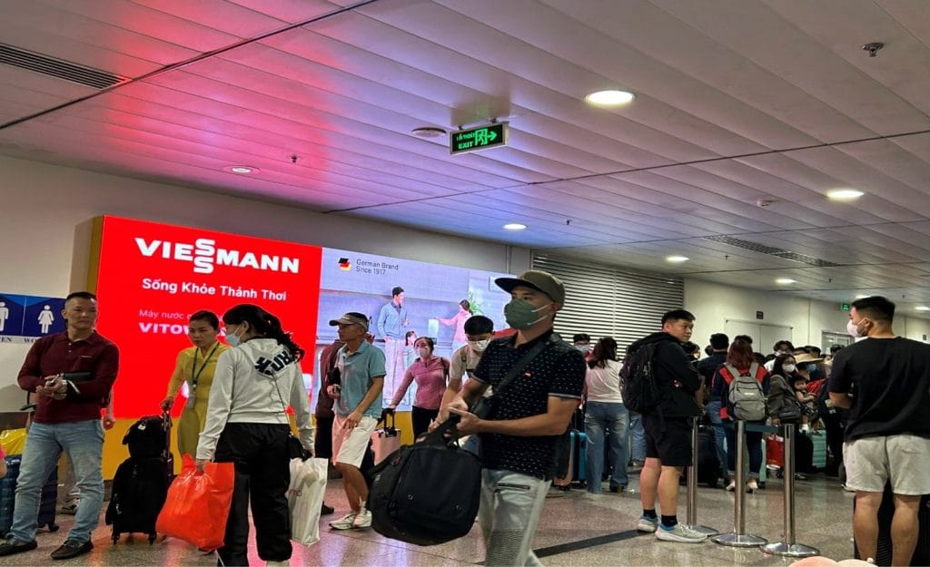 Quảng cáo màn hình led Tân Sơn Nhất